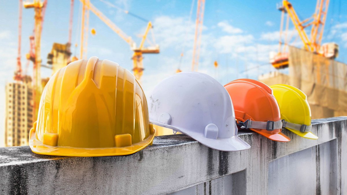 Looking for hard hats? We've got the best in the industry available in-store and online. 

💻industrialfastenersandsupply.com/store/HEAD-PRO…

#safetyfirst #safetyequiptment #hardhats #hardhats #ppe #birminghamal #Bham #bhamal #alabama #safety #construction #engineering #jobsite #builder #building