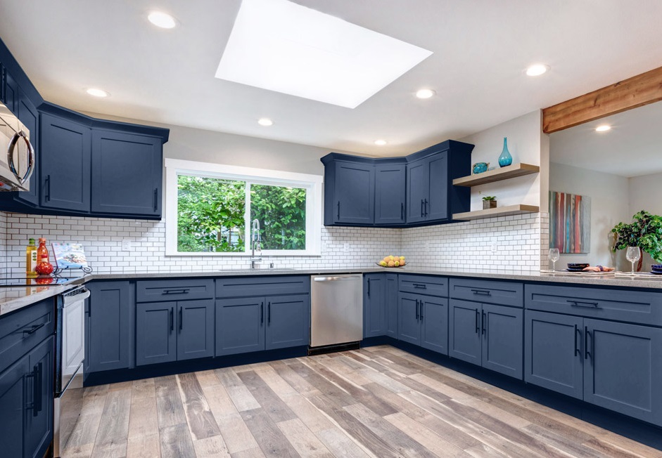 LlcLuxod's tweet photo. Great prices, free delivery for orders above $2500. Professional designer and personalized customer service. Join Luxod family and let us take care of your project!

#design #kitchen #cabinetry #florida #sale #freeshipping #freedesign #home #luxury #autumn #usa https://t.co/Z1GfrwzUPL