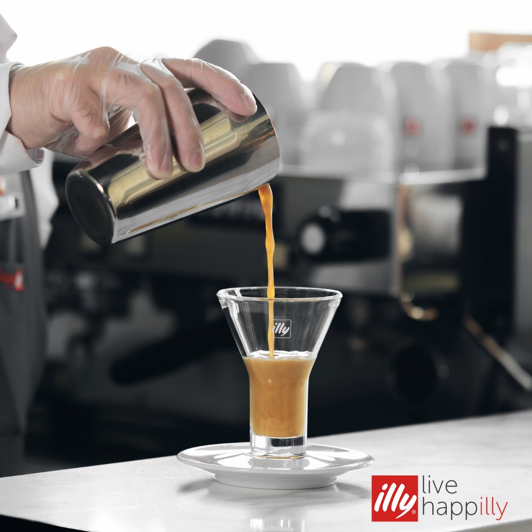 illyKSA's tweet photo. If you can't get to eat in Italy… our Illy Ghadeer is the next best thing.
إن لم تكن تستطيع التمتع بتناول الطعام في إيطاليا، مطعم ايلي حي الغدير هو البديل الأفضل لك.
#illyksa #illy #livehappilly #illycaffe #illycoffee #riyadh #riyadhseason https://t.co/JQpzyKQOs7