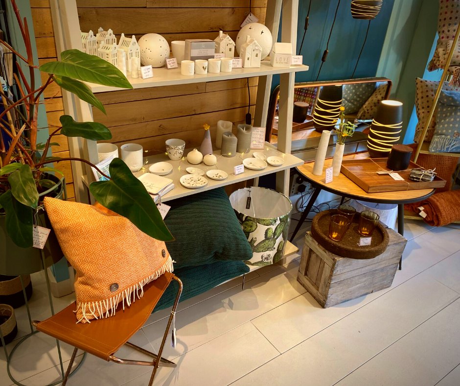 roomontherow's tweet photo. A fresh week and lots of new items have arrived! 
Beautiful new cushions and throws, perfect for creating a cosy home as the nights begin to draw in.
@VisitSussex
@visiteastsussex 
#MondayMotivation 
#MondayMood
#Sussexstyle https://t.co/NmEgBXGe61