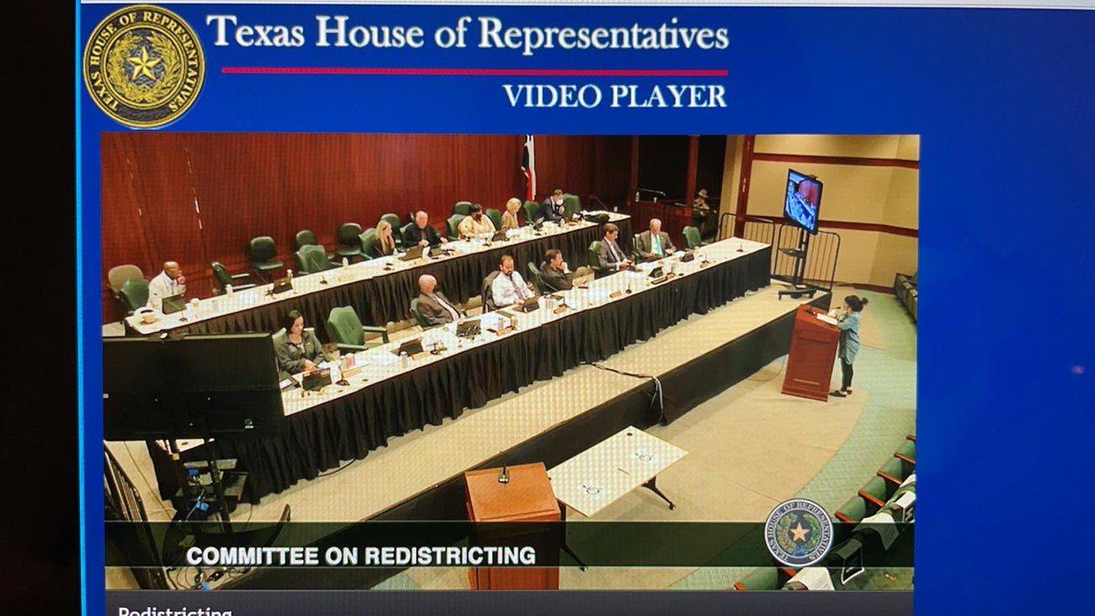 ash_cheng_'s tweet image. #txlege is voting out more maps that give White voters disproportionate power at the expense of BIPOC voters. Great way to celebrate a holiday about reckoning with part of America&apos;s racist history. Happy Indigenous People&apos;s Day, y’all. #HappyOct11fromTXLege #NoFairMapsonOct11