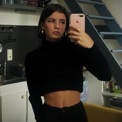 GuillouxEmma's tweet photo. #NouvellePhotoDeProfil https://t.co/9CaR5RGP27