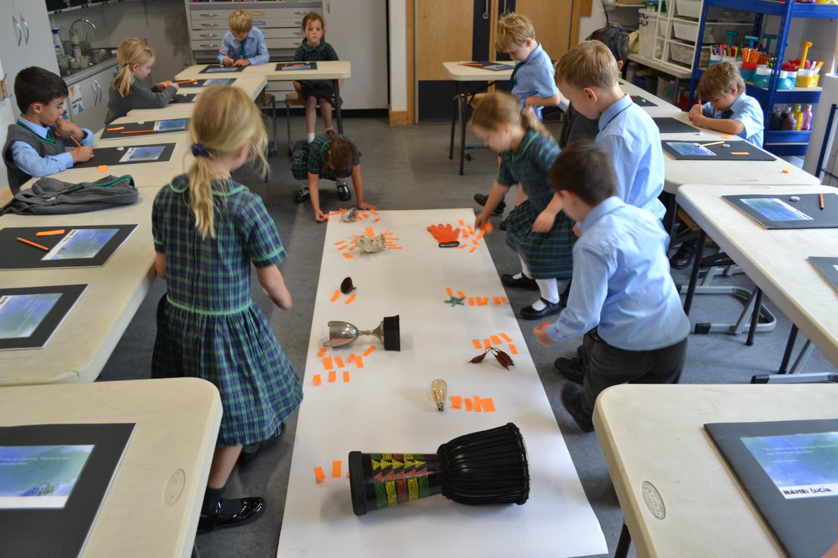 RPPS_Art's tweet photo. How do you change the context of an #object to make it #valuable? @RPPS_Year2 create histories, become curators, and make plinths. Have a look at how well they cooperate during the #designchallenge. #RPPSArt #RPPSDesign #Maths #3D #drawing #artefact #artepovera https://t.co/olBMQshRYB