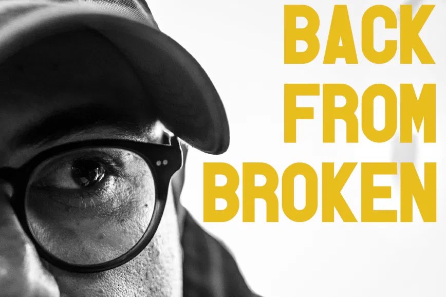 VicVela1's tweet photo. Thrilled to learn that #BackFromBroken is a finalist for 3 awards at the @NYFestivals 2021 #StorytellersGala:

“The Long Lonely Lake” a mental health story by @BoyceDan and “Vic’s Story”, about my life as a cocaine addict.

Listen to all episodes here:

https://t.co/0TiZmJF8Cr https://t.co/CPm0ZEzMpt