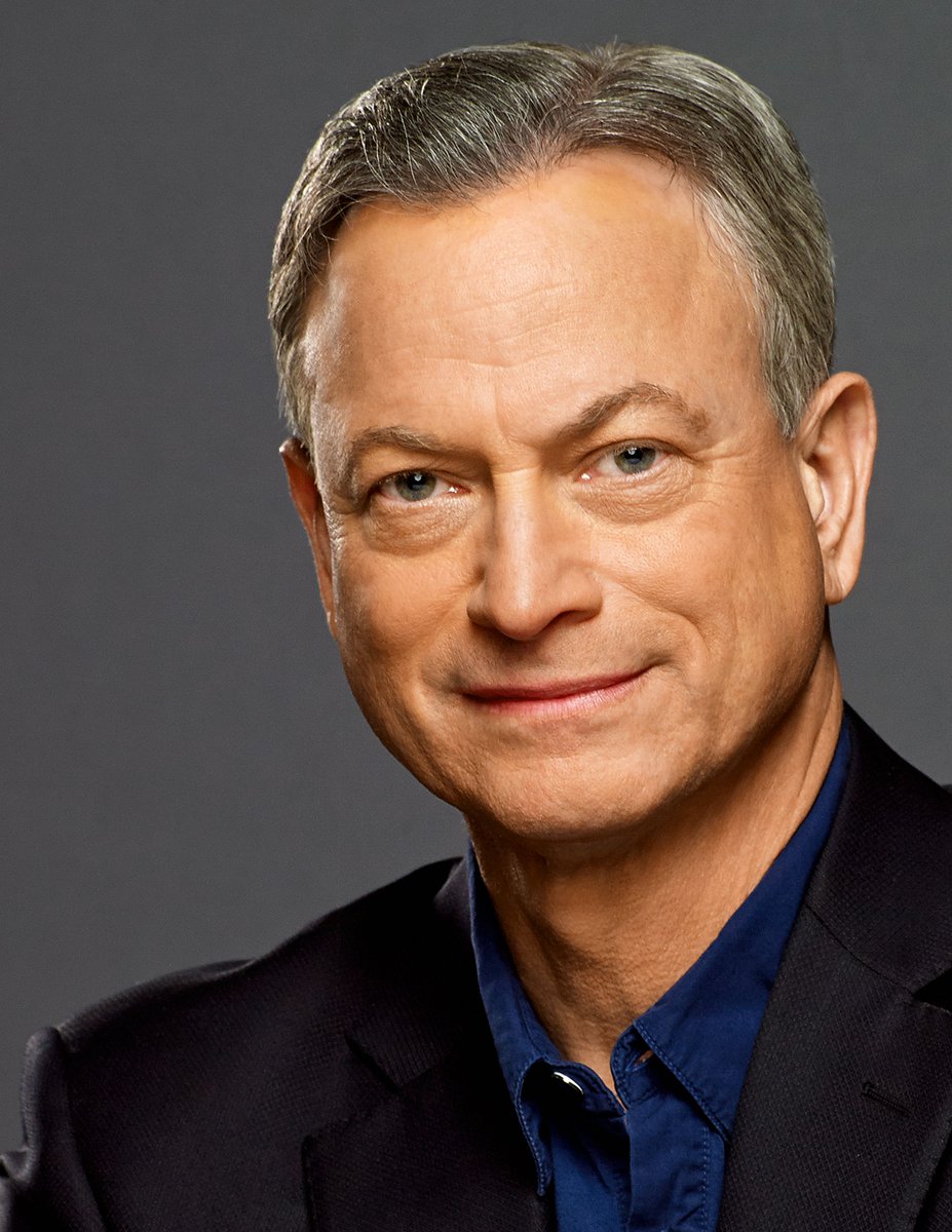 DoleFoundation's tweet image. We’re excited to announce that @GarySinise is the winner of this year’s Tom Hanks Caregiver Champion Award! 🥳 Through his work with @GarySiniseFound, he has helped change the lives of so many veterans and #hiddenheroes. We're grateful for all you do, Gary! Congratulations!
