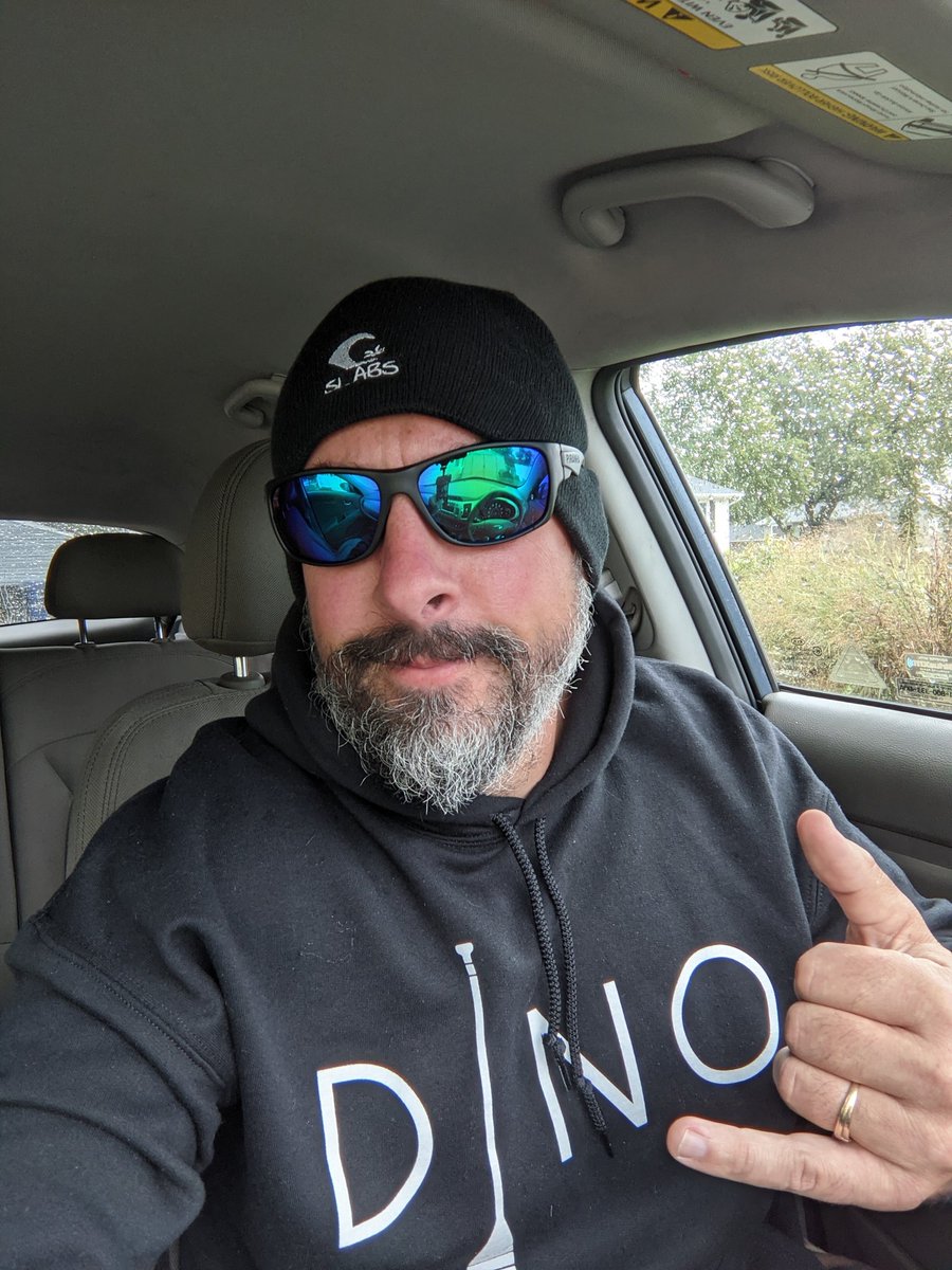 dean_halsey's tweet photo. Have a great week, stay positive and remember your are loved. #MentalHealthMatters #supfamily #paddlefamily @surffamily #skatefamily #inspirationalquotes @supconnect @supboardermag @SUPMagUK @StandupJournal https://t.co/v4ShQ3VZE0