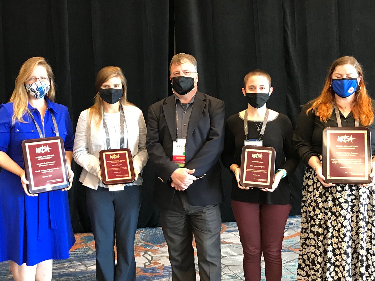 RachelLayko's tweet photo. Grateful to receive the Barbara Hirsch Special Service Award with @FrankRomo for our work co-leading the @URISAVC Mentoring Network. It was wonderful to celebrate the accomplishments of other past and present Vanguard Cabinet members during #GISPro2021. https://t.co/mZUgQ07ehi