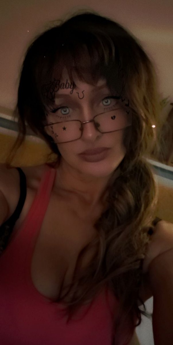 Goddessviaa1's tweet photo. Who wants a good draining?  Send £30 to my PayPal just because you love me ❤ Princessviaa@mail.com https://t.co/cg3PuUQRVC