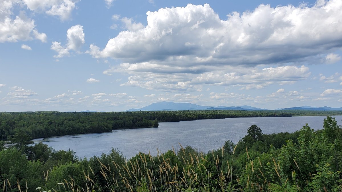 designfeast's tweet photo. ✨ “We and the #Earth inter-are.” Thích Nhất Hạnh, #Peace Activist, Teacher, Author—“Zen and the Art of Saving the Planet” (@HarperCollins, October 2021), 95 today

📷 Mount Katahdin, #Maine, #Trip, #MobilePhotography

#CosmicPerspective #Environment #Humanity #World https://t.co/9Olp4NQLQX