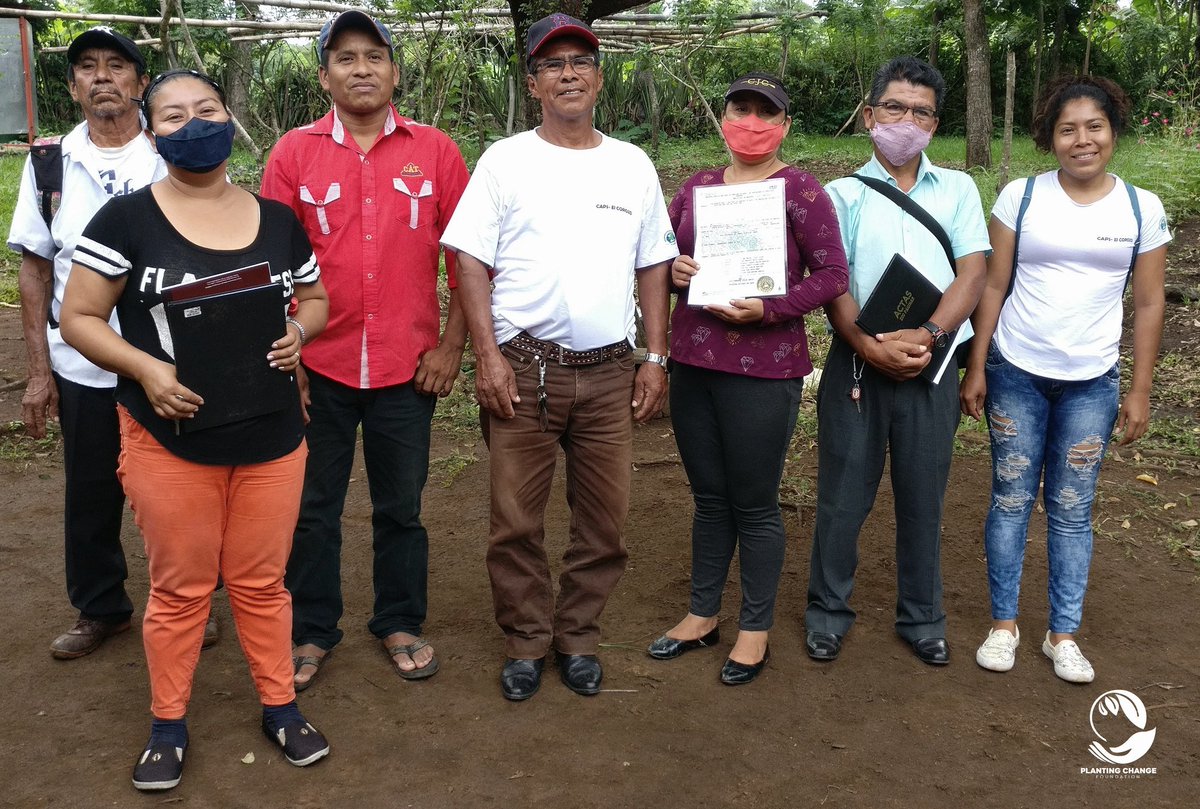 plantingchange_'s tweet photo. 🚿🚰👥The CAPS- "Fuente de Vida" is legally certified as administrator, provider
and executor of water and sanitation projects.👥🚿🚰

The management is carried out with the support of the community of corozo, municipal mayor  and the National Water Authority https://t.co/iWkRh0o3Wx