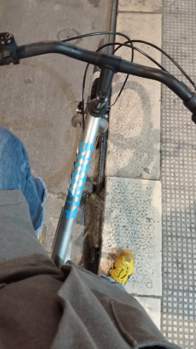 AlSaponieri's tweet photo. Vola viaaaaaaa https://t.co/zJfH3g6DGD