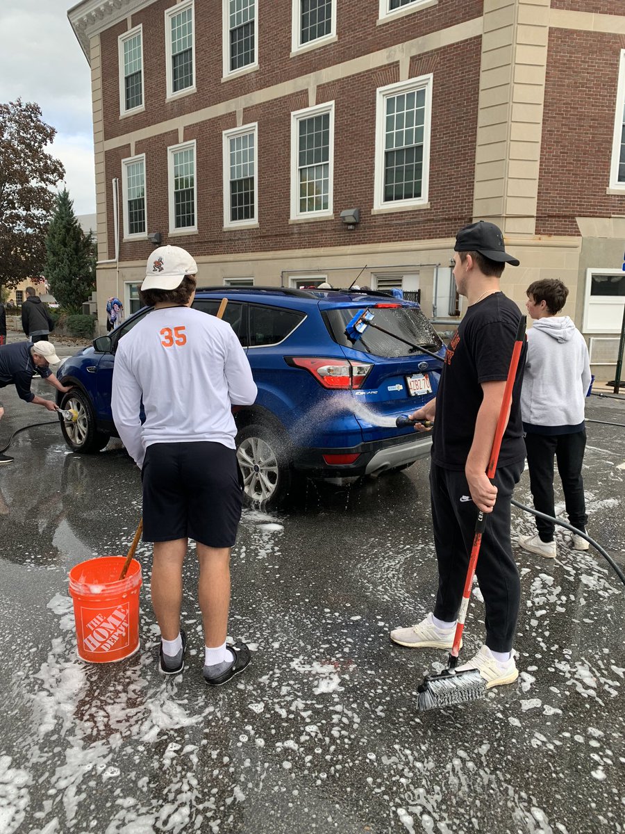 Connor Welch (@connor_w18) on Twitter photo Thanks to everyone for supporting the <a href="/Woburn_Hockey/">Woburn Boys Hockey</a> car wash. Special thanks to <a href="/_Neutral_Zone/">Neutral Zone</a> and our community leaders who came out to support us. Thanks to everyone for supporting the <a href="/Woburn_Hockey/">Woburn Boys Hockey</a> car wash. Special thanks to <a href="/_Neutral_Zone/">Neutral Zone</a> and our community leaders who came out to support us.