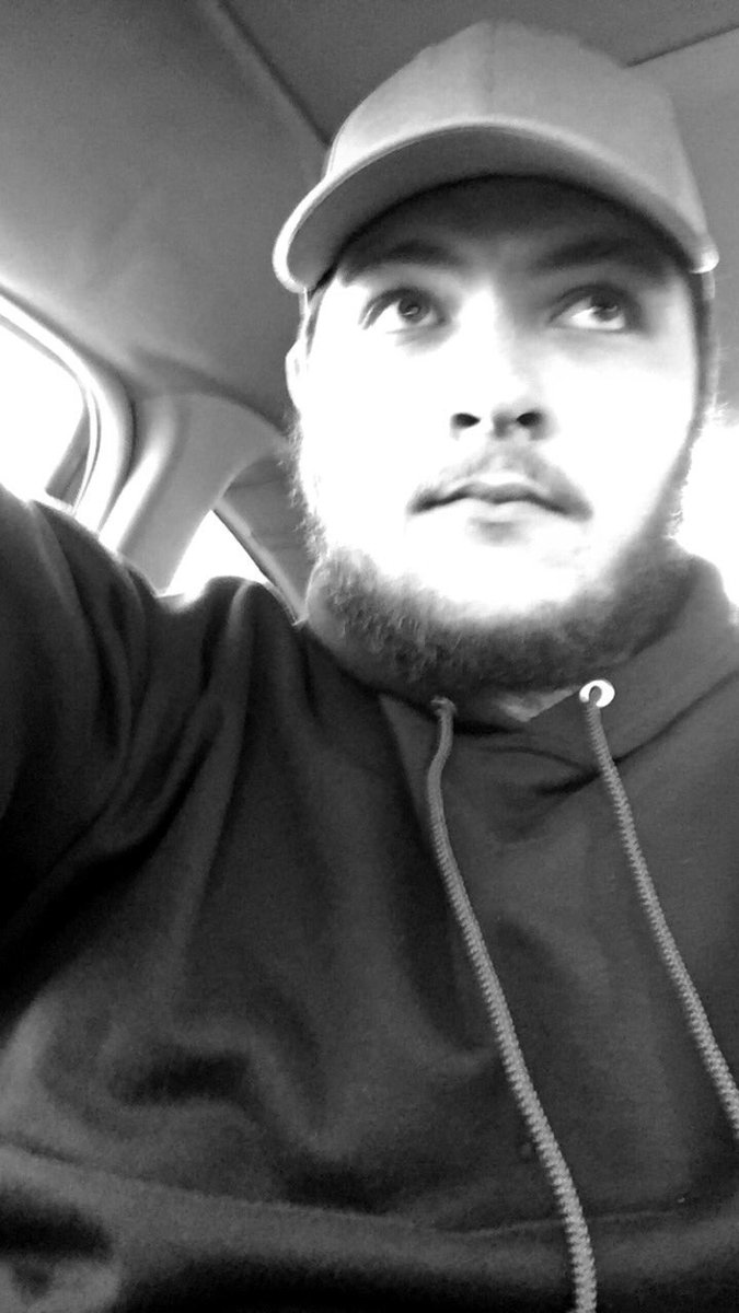 slmm723's tweet photo. I miss you so much. Till we meet again my sweet son. Chad Allen Moore 10/07/97-05/04/20  Forever22… I love you xxoo mommy https://t.co/xU5dGqjeCo