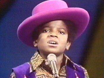 SheilaMJfan4Evr's tweet photo. It looks like some ppl need 2 b reminded that this child that grew up 2 b the GOAT doesn't need to clout chase ANYONE. #MichaelJackson #MJFAM #Peerless #NotHereForTheBS @MJJJusticePrjct @KrisandBugachi @blkjackestate https://t.co/Ptbck4MbW8