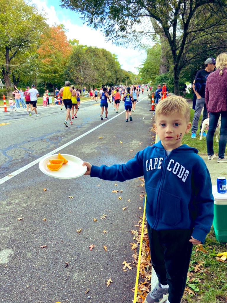 We’ve been coming to this same spot for over 30 years and it’s still one of my favorite annual events. 💙💛 My aunt &amp; uncle’s house in Newton. Mile 20 of the #BostonMarathon #heartbreakhill #MarathonMonday 🏃‍♀️ 🏃‍♂️