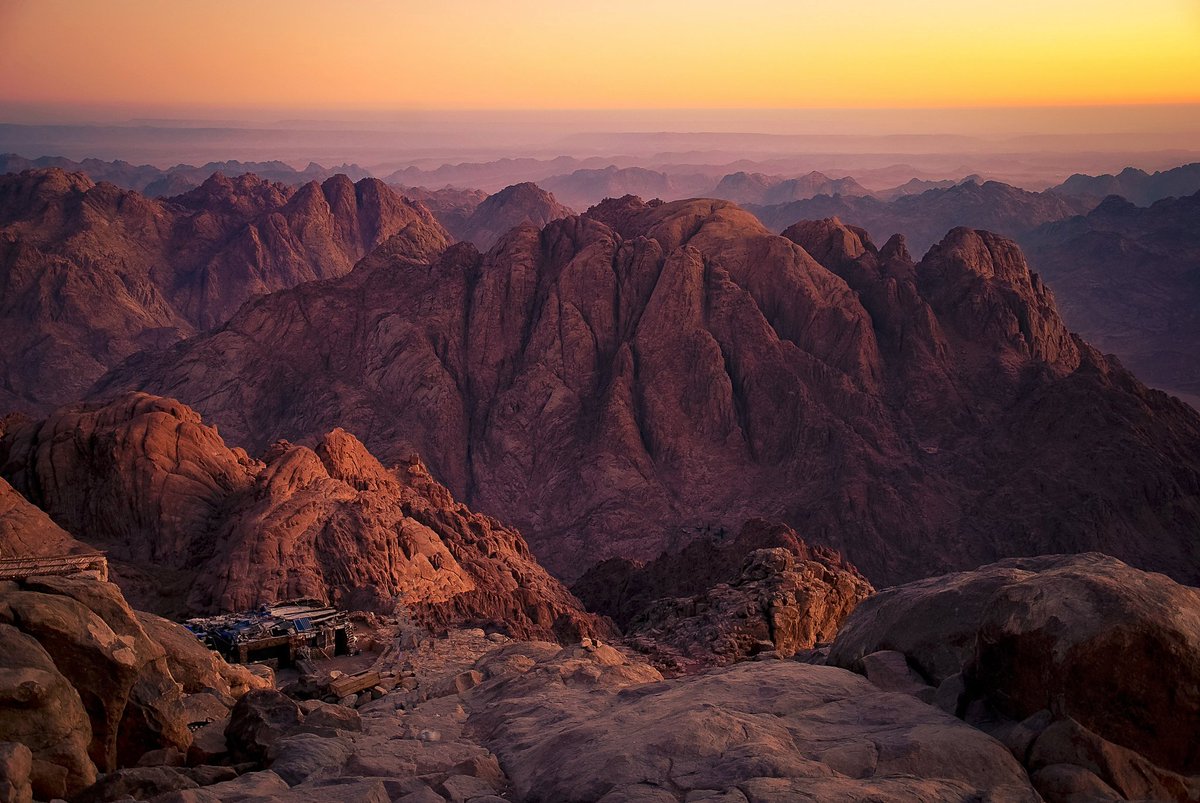 soulsuprem's tweet photo. Mountains https://t.co/jbq67oNA1H