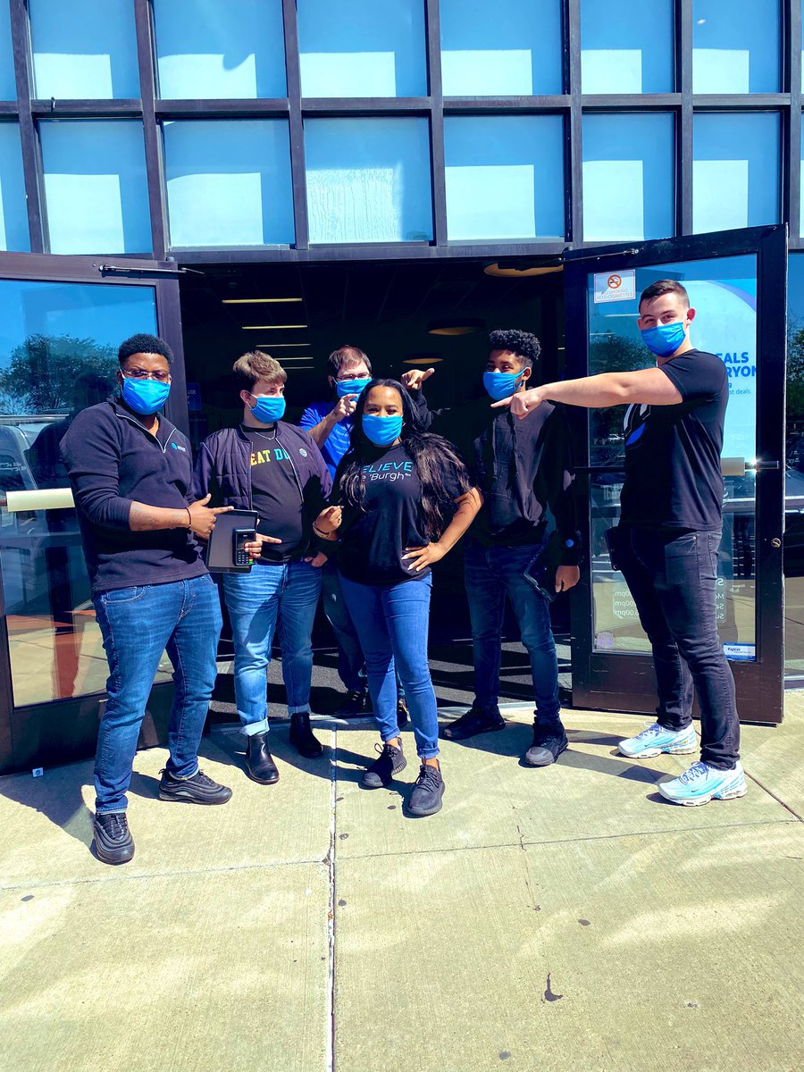 Today’s my 3 year anniversary at <a href="/ATT/">AT&T</a> . It’s been an amazing 3 years and I can’t wait to have many more! #ohpa #teamdream #lifeatatt #teampurplerain #teamfire