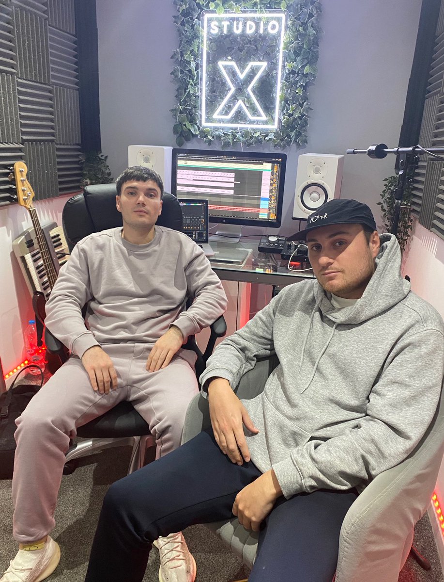 GrantGordon_'s tweet photo. Our next EP is out this Friday on @seb_zito ‘s label Seven Dials. The beatport pre-order is available now on the link in my bio https://t.co/dKwdE2JhR6