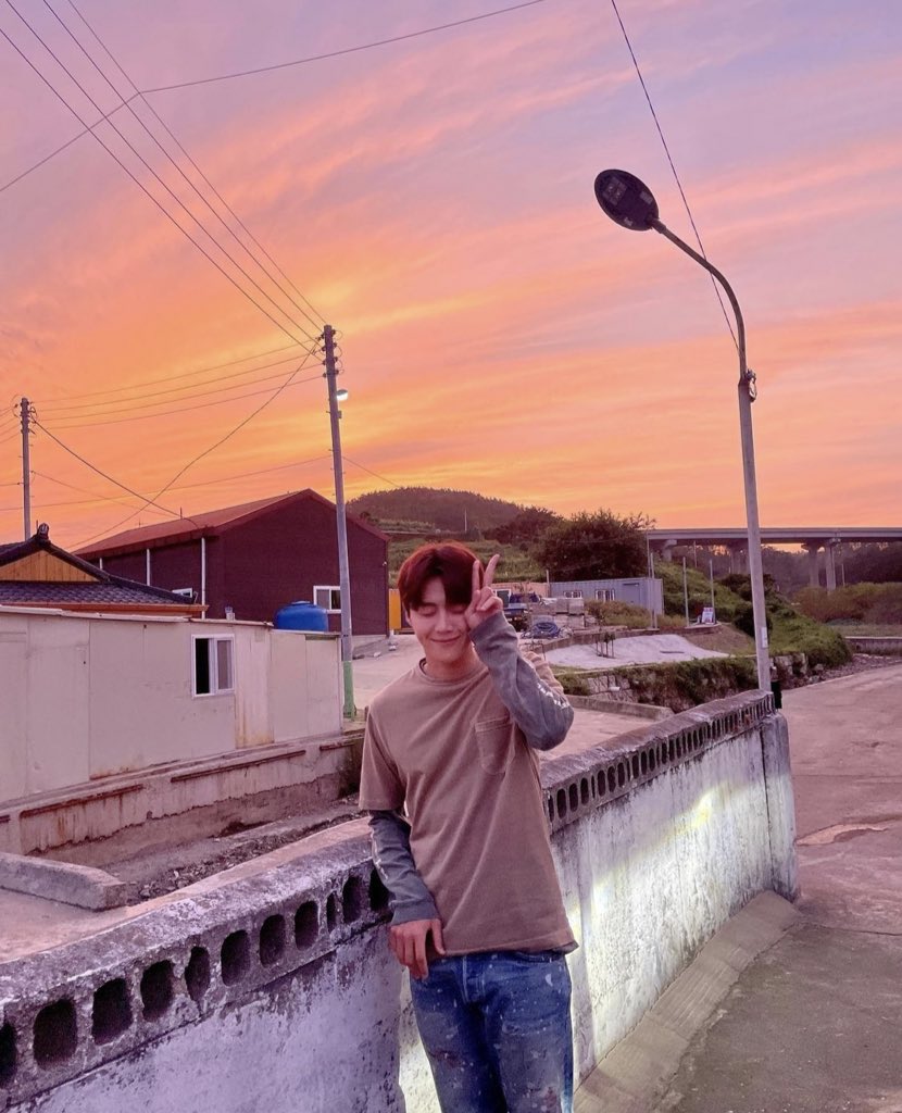 ` 마 크 잭 슨 . tweet media
