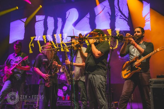 funkyouaugusta's tweet photo. 🎷 THIS WEEK...the funk train rolls on!
WED 10.13 @123pleasant - Morgantown, WV w/ @TrailHeadsjams
THU 10.14 @The8x10 - Baltimore, MD w/ @sneakyheatband
FRI 10.15 @pearlstreetlive - Washington, DC w/ #TheMOD + #FrankMitchell
SAT 10.16 @ThePourHouse - Raleigh, NC w/ @UnakaProng https://t.co/Jhe2X06pS4