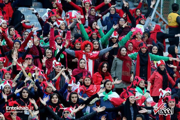 omidalishah2's tweet photo. #روز_جهانی _دختر رو به دختران نجیب و شریف کشورم خصوصا دختران پرشور پرسپولیسی تبریک میگم.مرسی که هوای تیم رو دارین🌹 https://t.co/ON0I2H5zFD