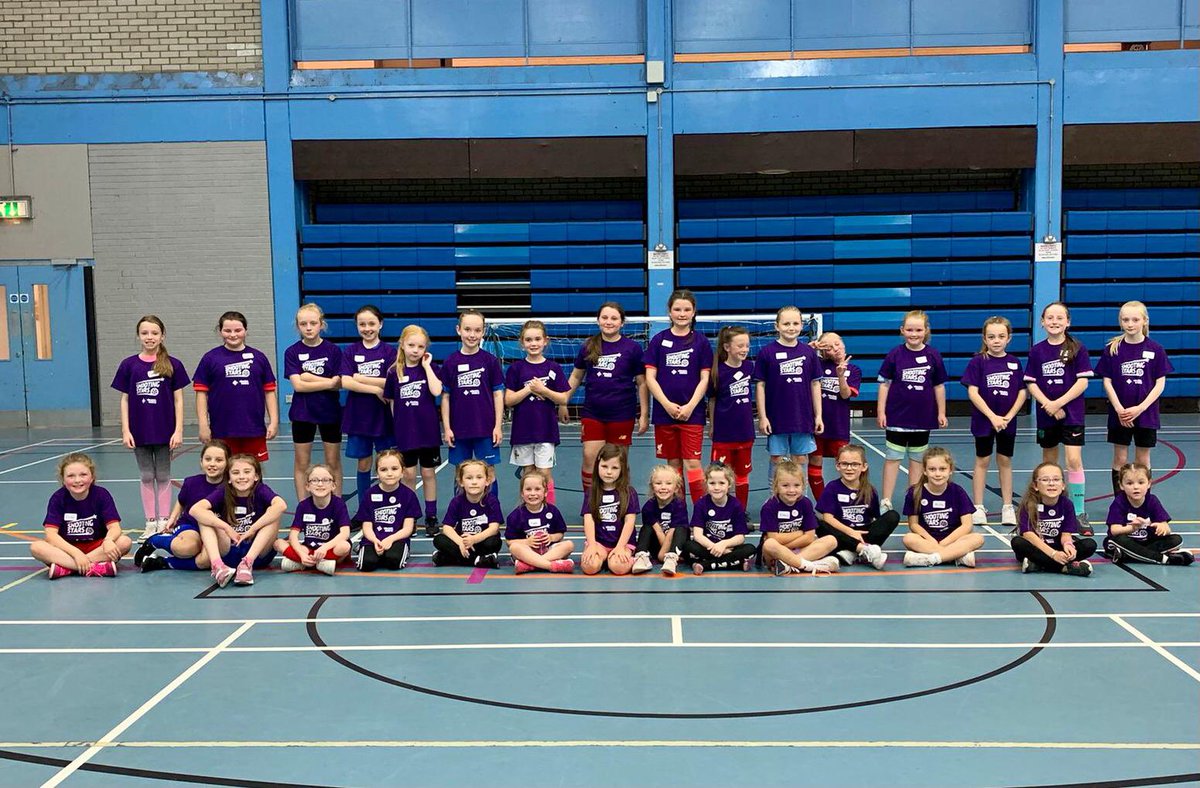 IFAFootballDev's tweet image. Great start to the week with over 100 young girls aged 4-11 enjoying our @ElecIrelandNI Shooting Stars Programme. 6 centres every Monday in Bangor, Belfast, Coleraine, Larne, Newry and Irvinestown 💫⚽️💫 @Laurenm41709692 @1183Carsy