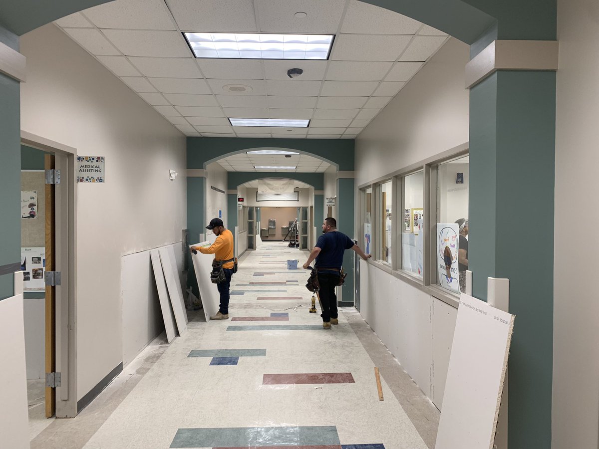satellitecenter's tweet photo. Lots of activity at the Satellite Center today! Sheetrock going up, furniture & carpets being cleaned and ceiling tiles being replaced! We are getting closer every day! #BuildingBlocksNotBarriers #BuildingABetterYou @SCPPS @newtechnetwork @GNOinc @iste @lacueorg https://t.co/wIGuhwW1qM