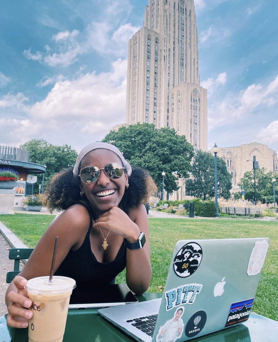 Name a better dynamic duo than Saxbys &amp; a study sesh. We'll wait...  📸: <a href="/BeaAmsalu/">maybe: bea amsalu</a>
