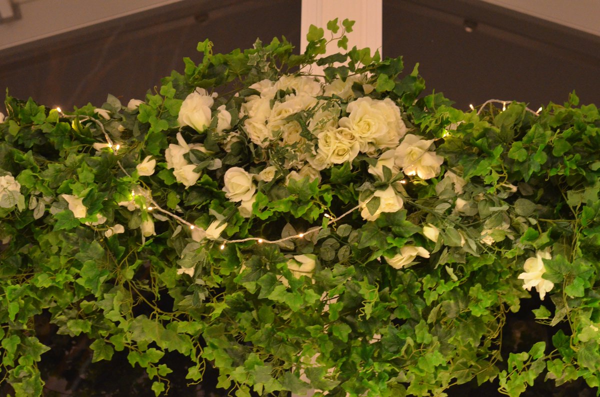 Flower Arch
Event Design By @TMEvents3 
#TajMahalEvents #TMEvents #floralarch #flowerarch #weddingflowerarch #flower #wedding #eventdesign #eventdesigner #sydneybride #bridetobe #sydneyevents #sydneywedding #sydney #sydneyaustralia