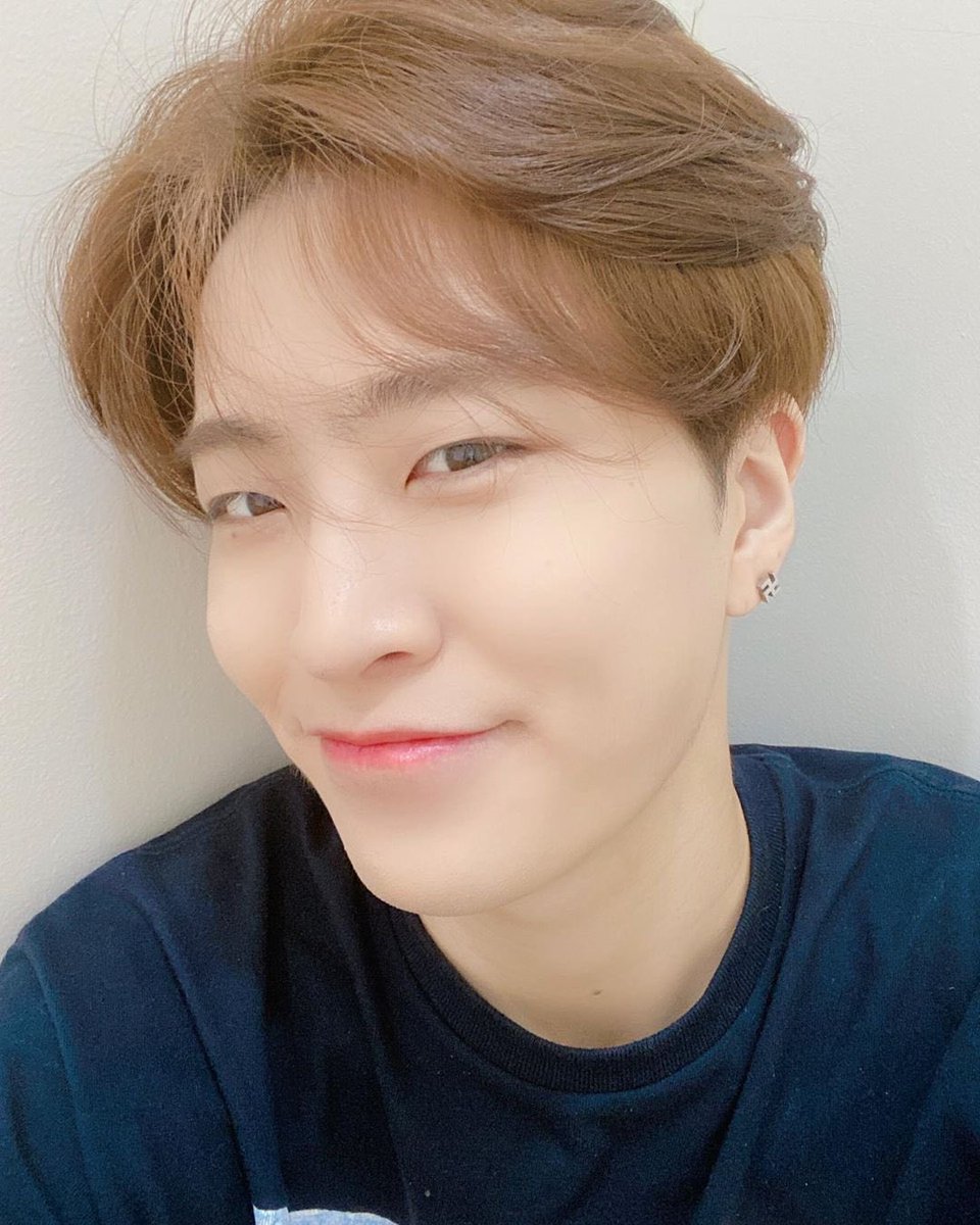 youngjae archive (@archive_cyj) on Twitter photo 