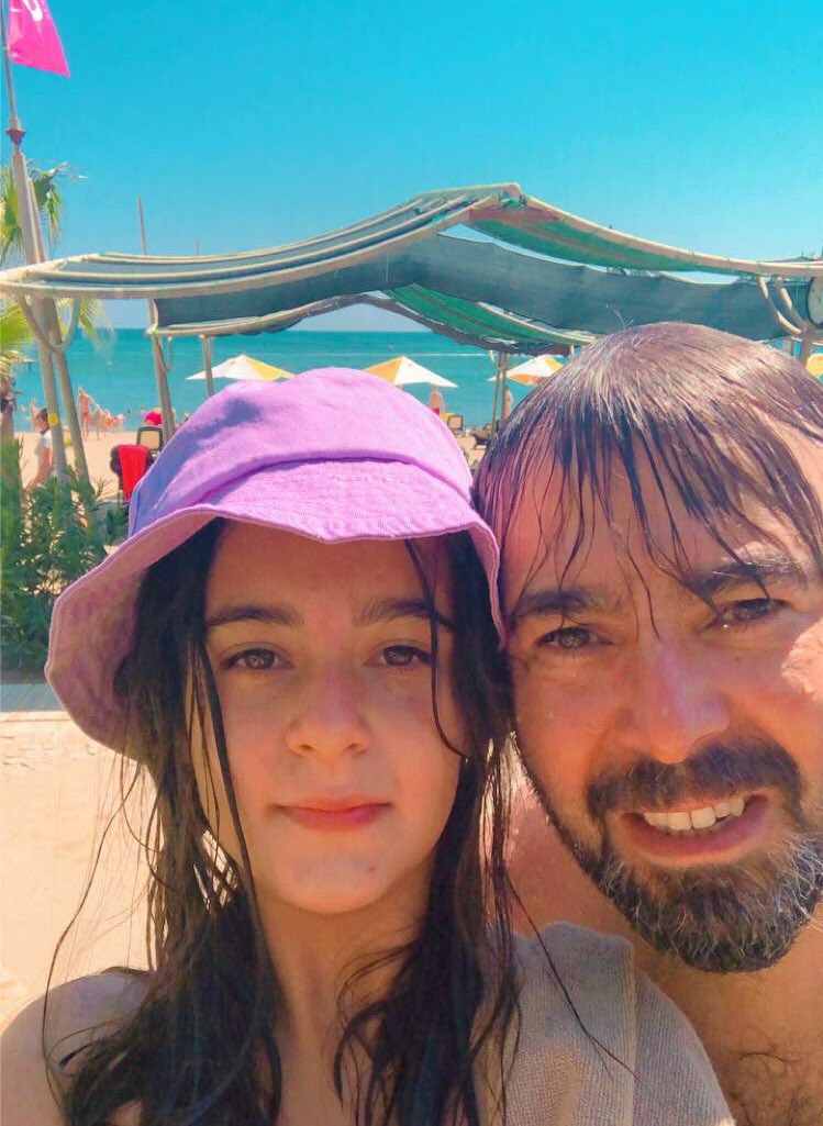sariugurr's tweet photo. Sen benim en kıymetlimsin. 👨‍👧🥰 #DünyaKızÇocuklarıGünü https://t.co/ITzp6ZEWGb