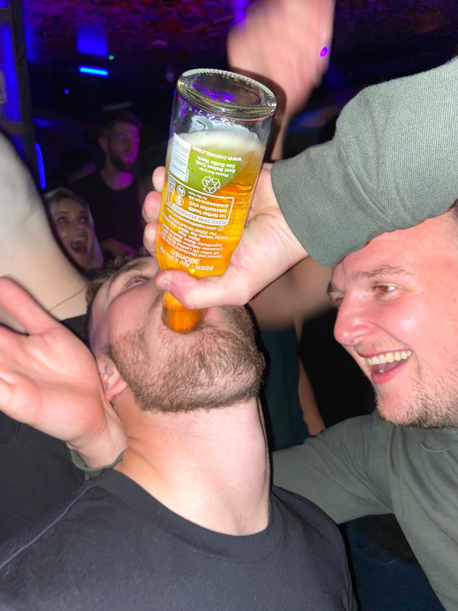 Defeat yesterday for the Coach against a strong Stoke Town side. Preparations were ideal for this one, with 80% of the squad on the ale the night before. Go again, don’t we. 🟡🔵