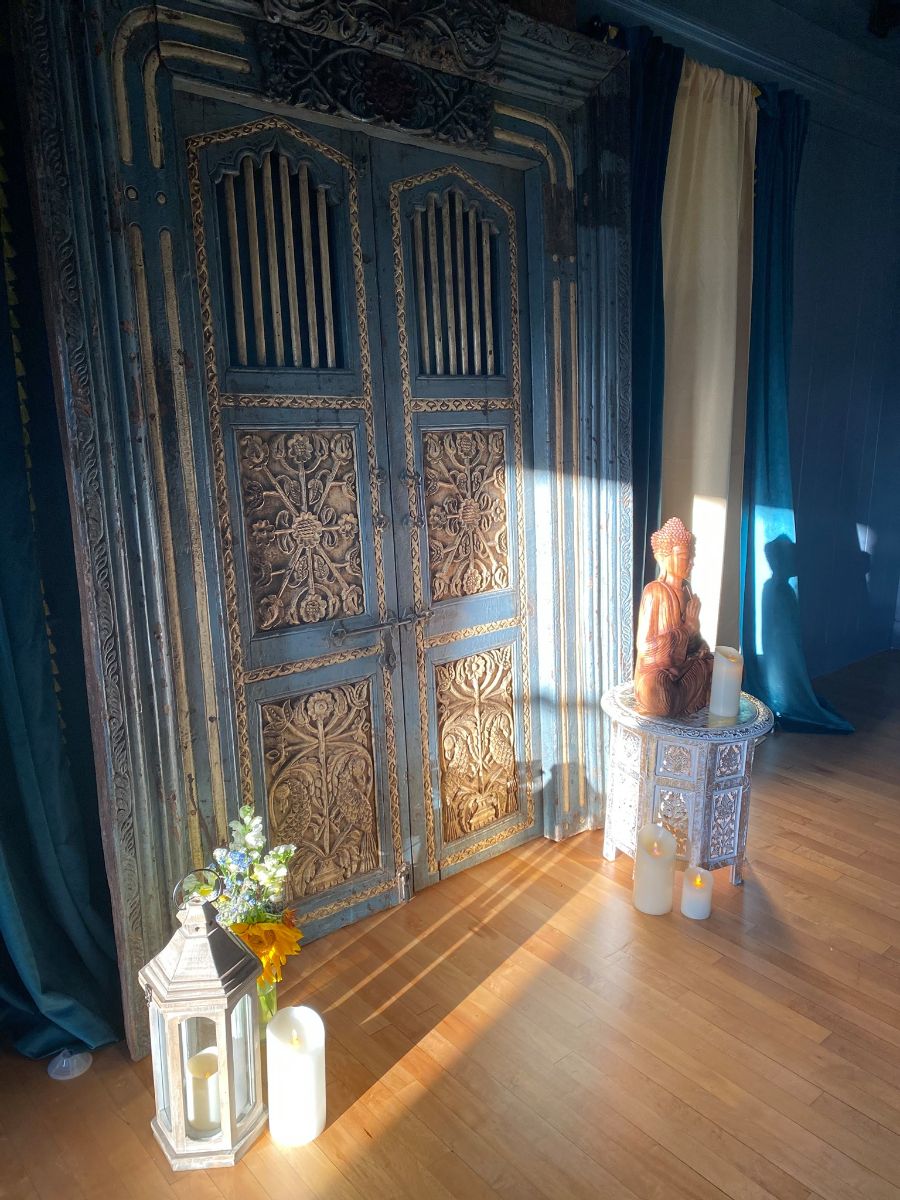 Celebrating Indigenous Peoples Day, GESTALT 📷, Yoga for Engine - mailchi.mp/feedtheengine/…