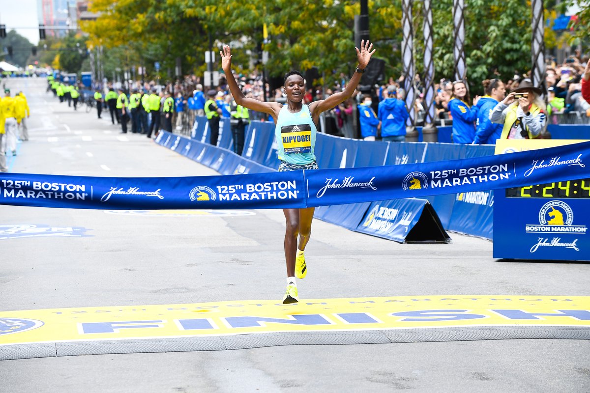 bostonmarathon's tweet photo. The 125th #BostonMarathon Women's Champion is Diana Kipyokei at 2:24:45

#RunTo125 https://t.co/LjXvgSe0ii