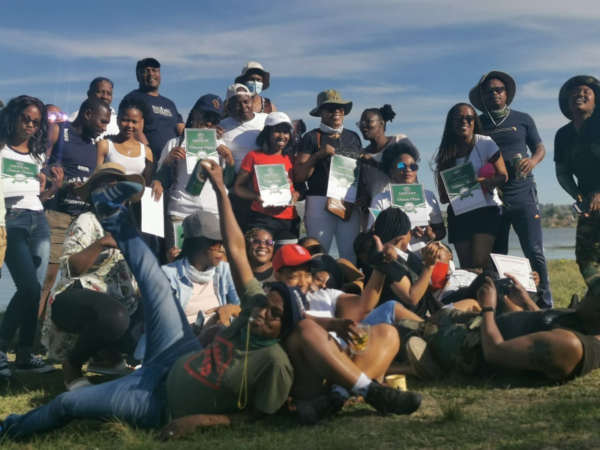 Emisto🇱🇸 tweet media