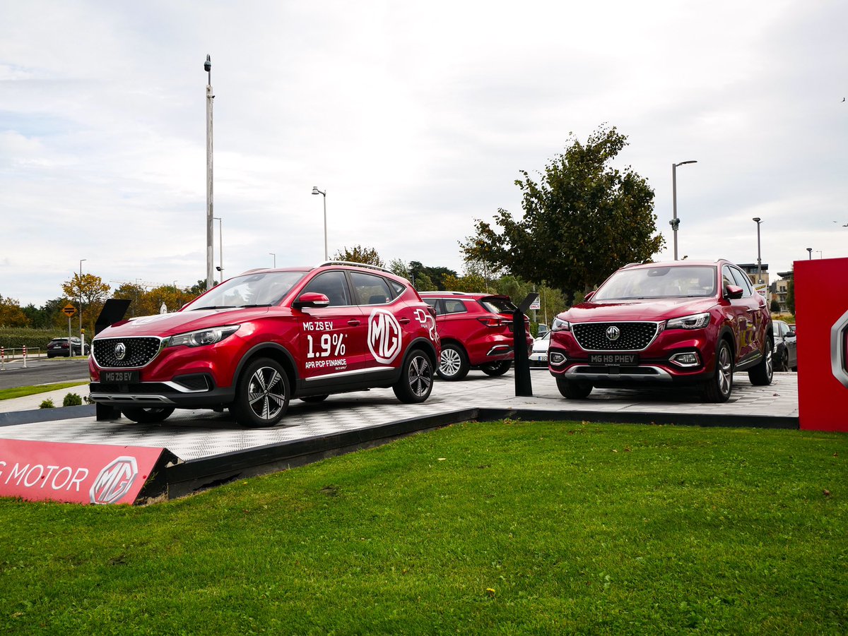automotiveTEAM's tweet photo. Some recent work done for our friends over at @MG_Motor_IE  Great to see MG return to Ireland with an exciting new lineup. If you are near Carrickmines make sure you check out the display!! #mg #mghs #mgzs #mg5 https://t.co/ZP08RcbVSp
