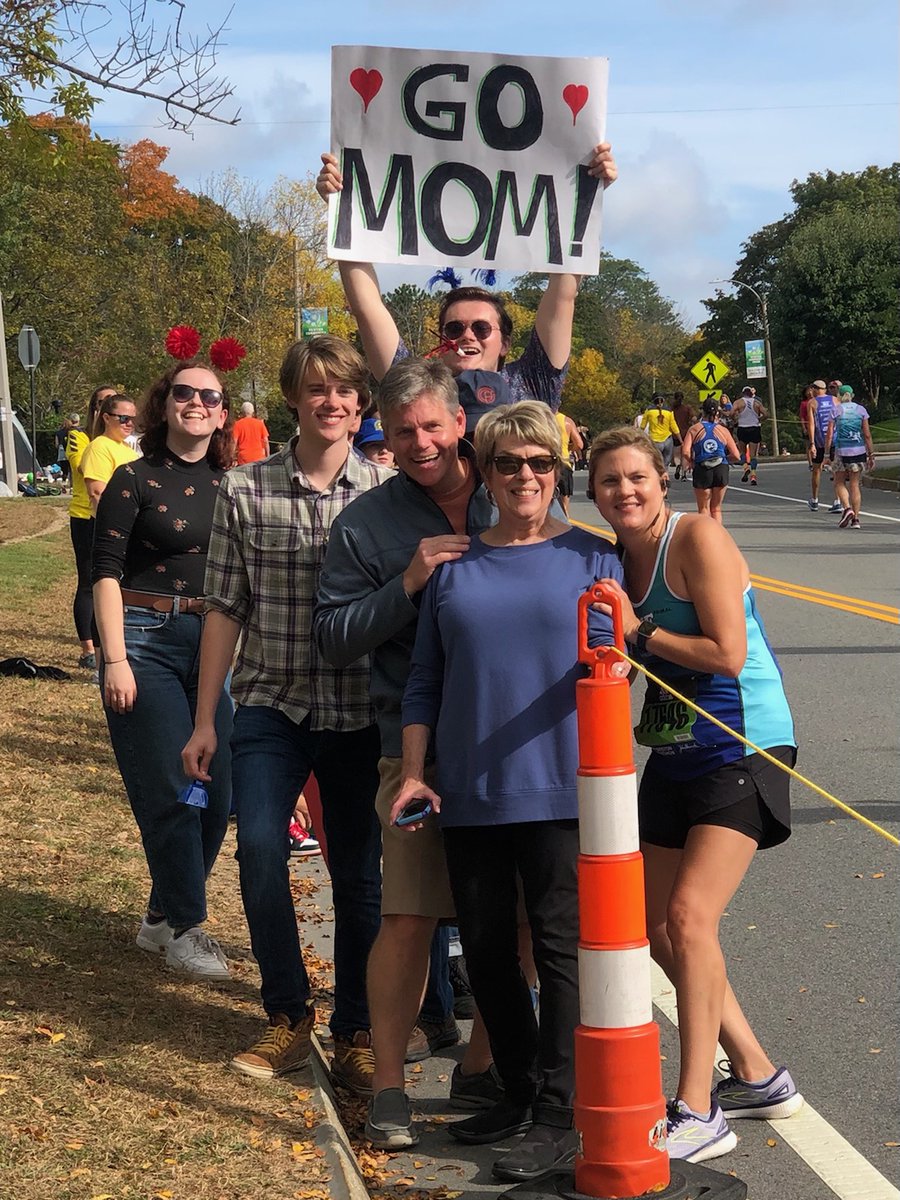 southshorehosp's tweet photo. Our cheering crew is still out at Mile 19.5 cheering on the field β and even getting photos with their favorite runners! #TeamSSH #RunningAsOne #JohnHancock #BostonMarathon https://t.co/XsdNBu7VoQ