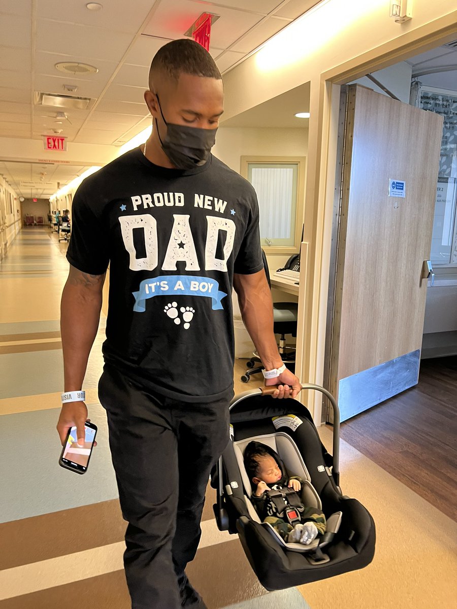 CoachButler42's tweet photo. On September 30th we welcomed Jaxson Nolan Butler to the fam! S/O to @chantee_08 for absolutely dominating pregnancy &amp; Labor. Thank you God for my amazing family. 🙏🏾 https://t.co/6EIiGxe4C9
