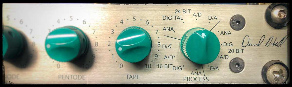 wesonator's tweet photo. Love this man’s designs. Dave Hill’s Cranesong forms a massive part of the Sonic Cuisine workflow. #convertor #audioprocessing #analogaudio #analogue #digital #digitalaudio #cranesong #mixengineer #masteringengineer https://t.co/EYQ0JIw5uJ