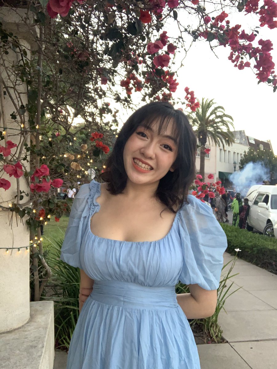 kawamimi_'s tweet photo. serious question: do I look better smiling or not? idk which one to post on IG >.< (@kawamimi_ if you aren’t following me already) https://t.co/SH8rN4P796