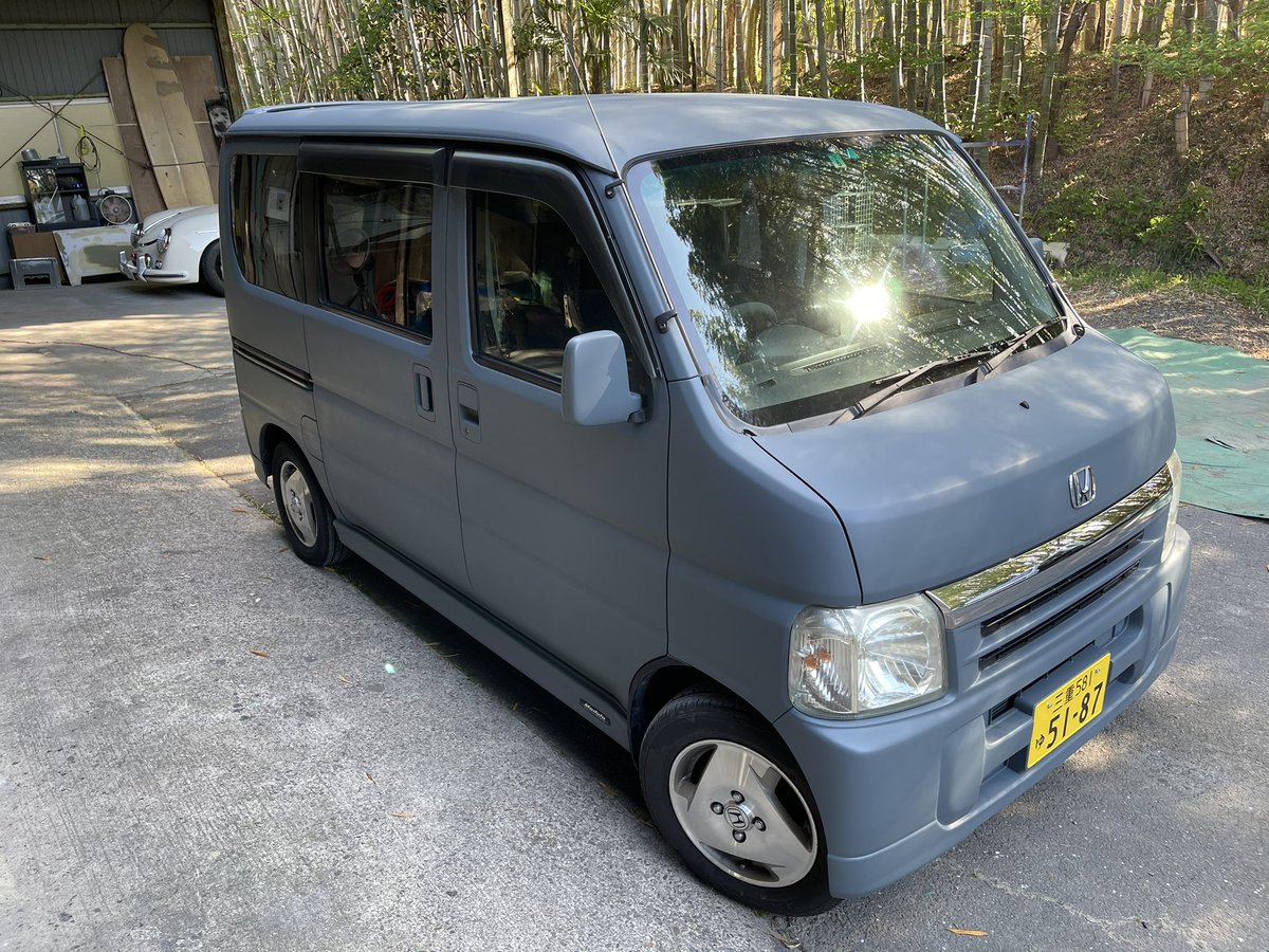 finecloud2020's tweet photo. 塗装５０年のプロの元、愛車の刷毛塗り塗装してみませんか？？限定で愛車の全塗装コースもあります！詳しくはhttps://t.co/FMUM2ydwc9…

#クラウドファンディング #刷毛塗り #全塗装 #愛車 #CAMPFIRE #板金 #プロ  #takaratoryo https://t.co/bSt4uSkZAJ