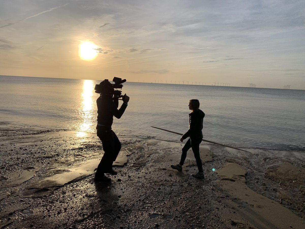RabbitIslandPro's tweet photo. Busy day filming for @HistoryHit today! @AnnemiekeMilks @MarkBowsherFilm https://t.co/VpRwd9v5Wk