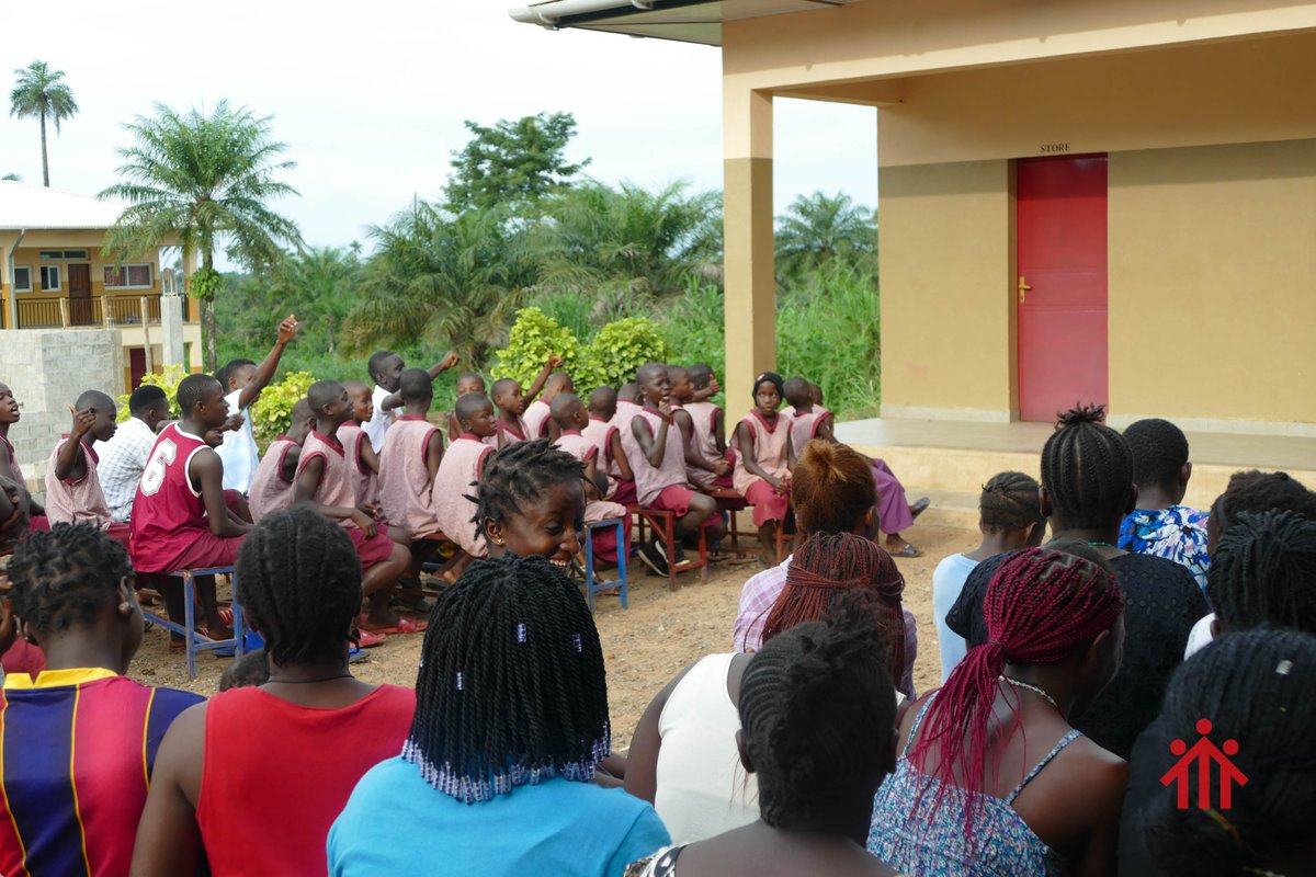 DonBoscoFambul's tweet photo. Celebrating the International Day of the Girl Child with our girls are Anita and Brisu encouraging them on becoming better women in a Digital Generation.
Thanks partners @aberdeenwomencenter and @COP
#donboscofambul #childrenwithfuture #lefmibodi #internationaldayofthegirlchild https://t.co/TuGsxLNj3R