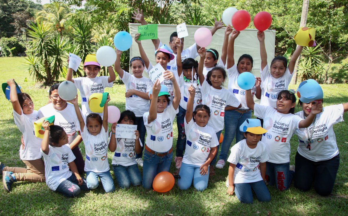 UN_Women_SF's tweet photo. El Salvador has a high rate of femicide. Children learn their rights through UN Women’s Spotlight Initiative. This International Day of the Girl Child, join WE Walk: Strides Against Violence and Donate Today! #walk4women #stridesagainstviolence https://t.co/FYdYww6399 https://t.co/2eILndWzlw