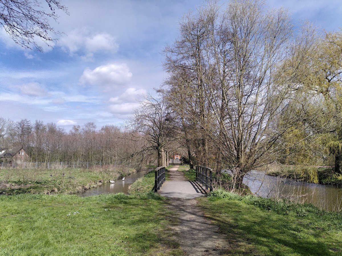 Kom dinsdag 12 okt 19:00 - 22:30 uur naar het gemeentehuis van Rijswijk. De gemeenteraad beslist dan of en hoeveel er gebouwd gaat worden in Pasgeld West en Oost. Houd Pasgeld open en groen!