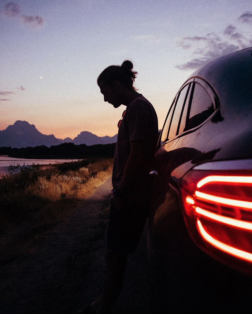 MercedesBenzUSA's tweet photo. 385 hp to leave them in the dust. #GLE43 #mbugc https://t.co/LMT74cWbkA