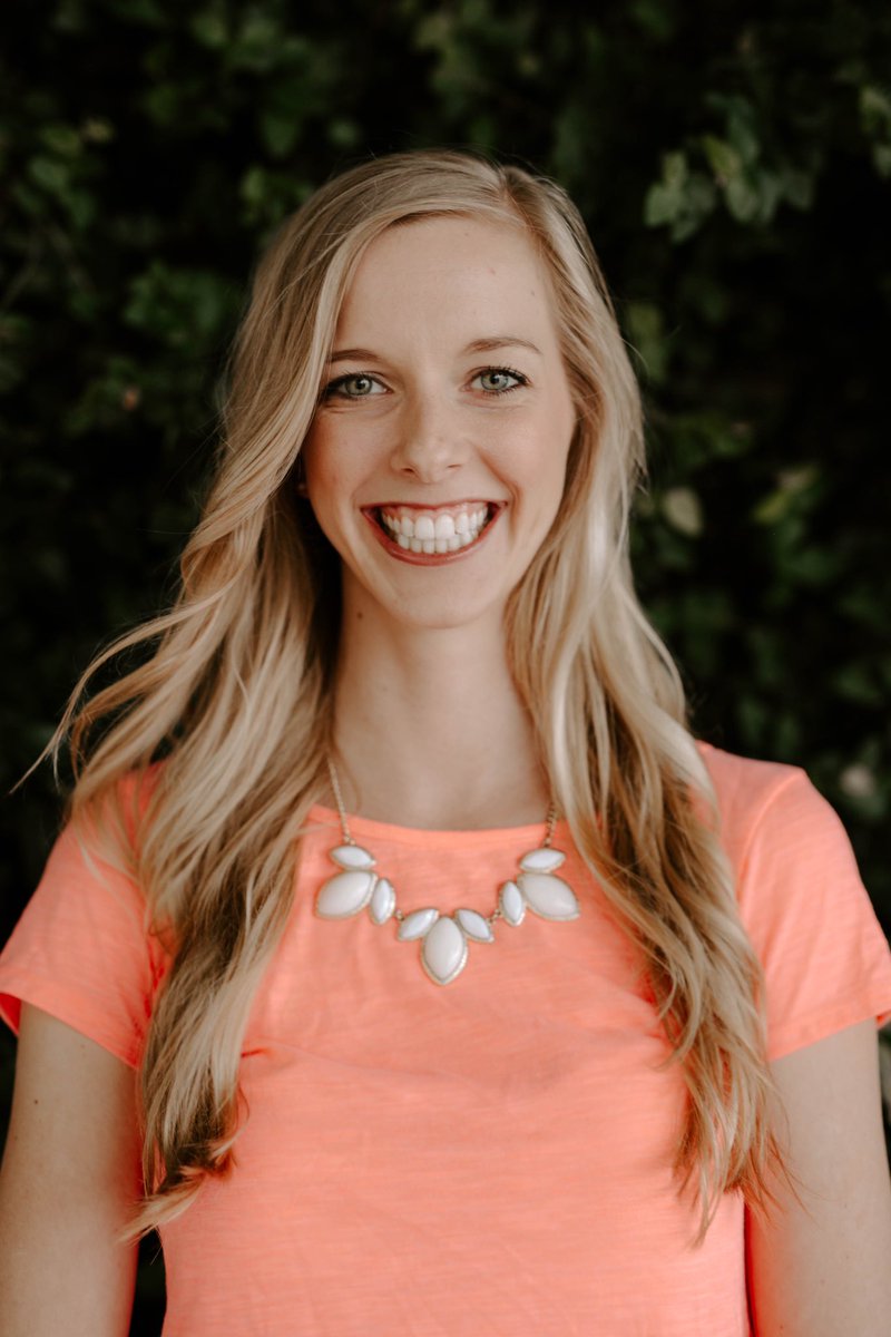 HJILuhlc's tweet photo. Meet @hjiluhlc head senior articles editor Stephanie Snyder-Zuasnabar When she isn’t in school, she enjoys spending time with her husband and two sweet baby girls. After law school, she plans on joining @GrayReedLaw as a litigation associate. #MemberMonday https://t.co/ElqaZtr1RX