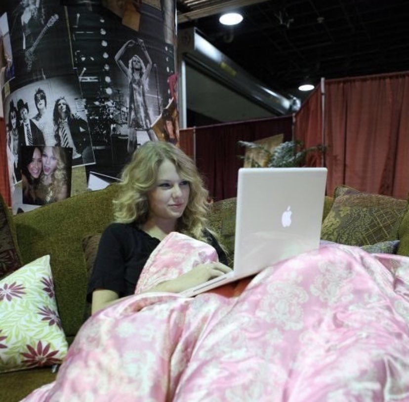 me talking to my internet friends while my life’s falling apart