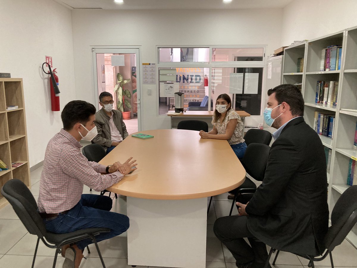 Jahir_L's tweet photo. Directivos de la @UNID_Dgo y @UNES_MX nos recibieron este día al presidente de la @BMA_Abogados Capítulo Durango 🧑🏻‍⚖️, @AntonioBrachoM, y al equipo del @cedupmx, para llevar más beneficios académicos a los estudiantes. Pronto les compartiremos más detalles. https://t.co/DCZc37ToCV