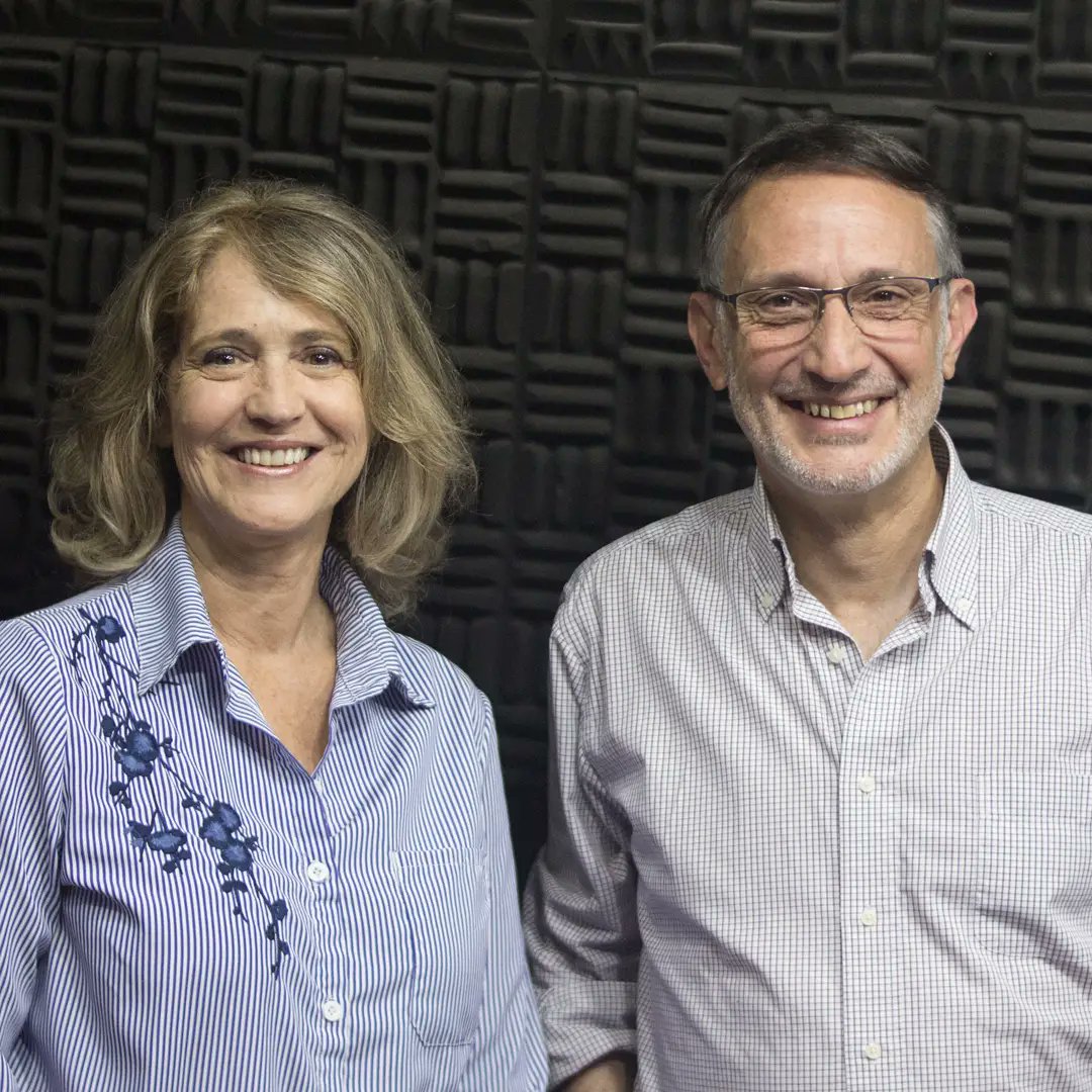 ceacu_uy's tweet photo. Hoy @BarnabeDiego entrevistó a Alicia Escardó Végh @aliciaescardo, escritora y gestora cultural, en el programa @lacanoa_radio 
.
.
.
#gestores #gestioncultural #culturamec #culturauruguay #escritores #librosrecomendados #librosjuveniles #novelas #uruguaycultural https://t.co/cLeiueDmlU